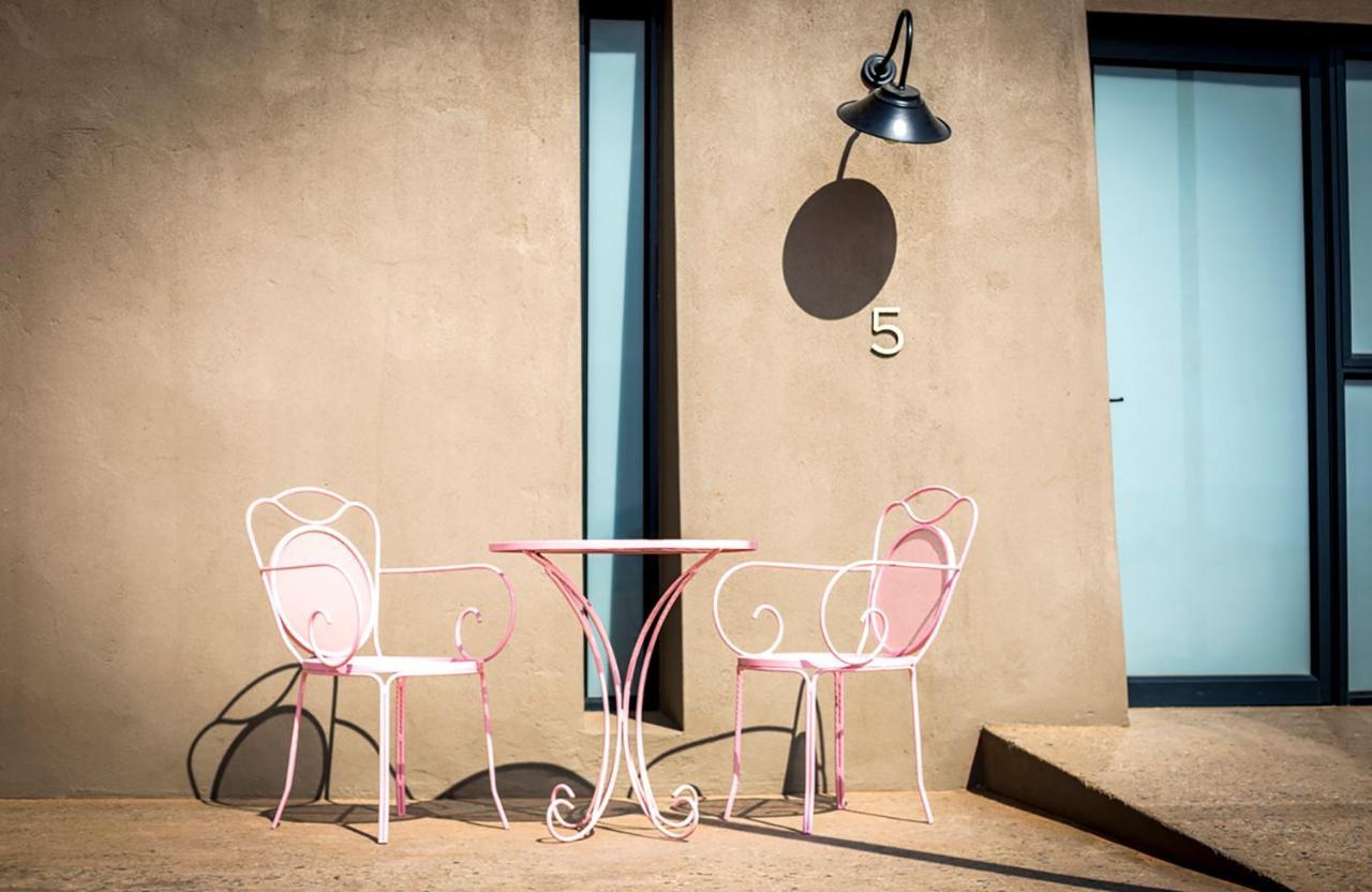 The Desert Grace Solitaire Exterior photo